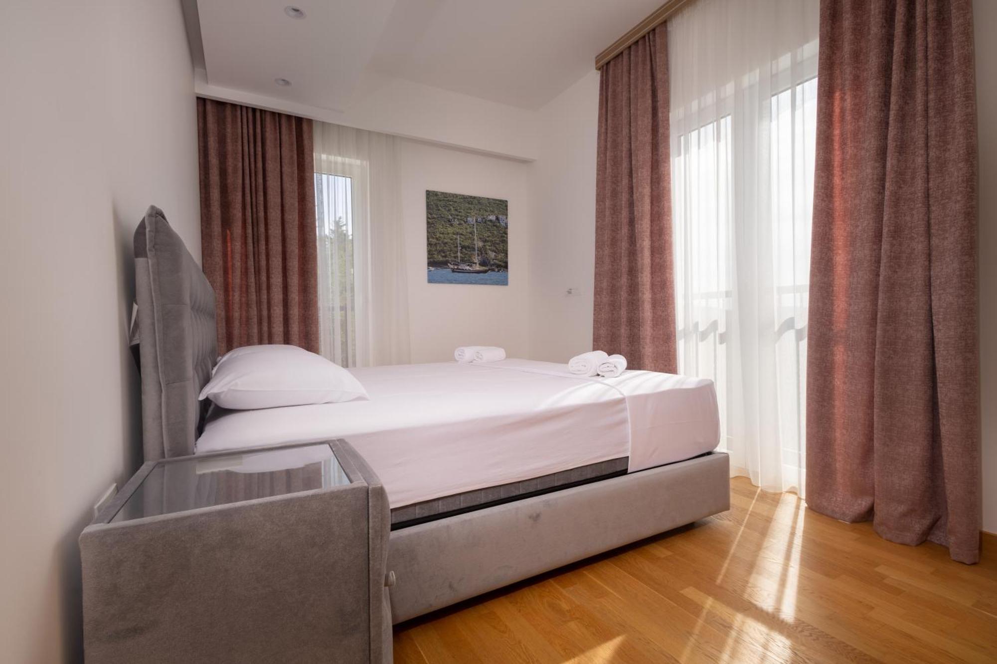Panorama Bay Luxury Apartments Kotor Exterior foto