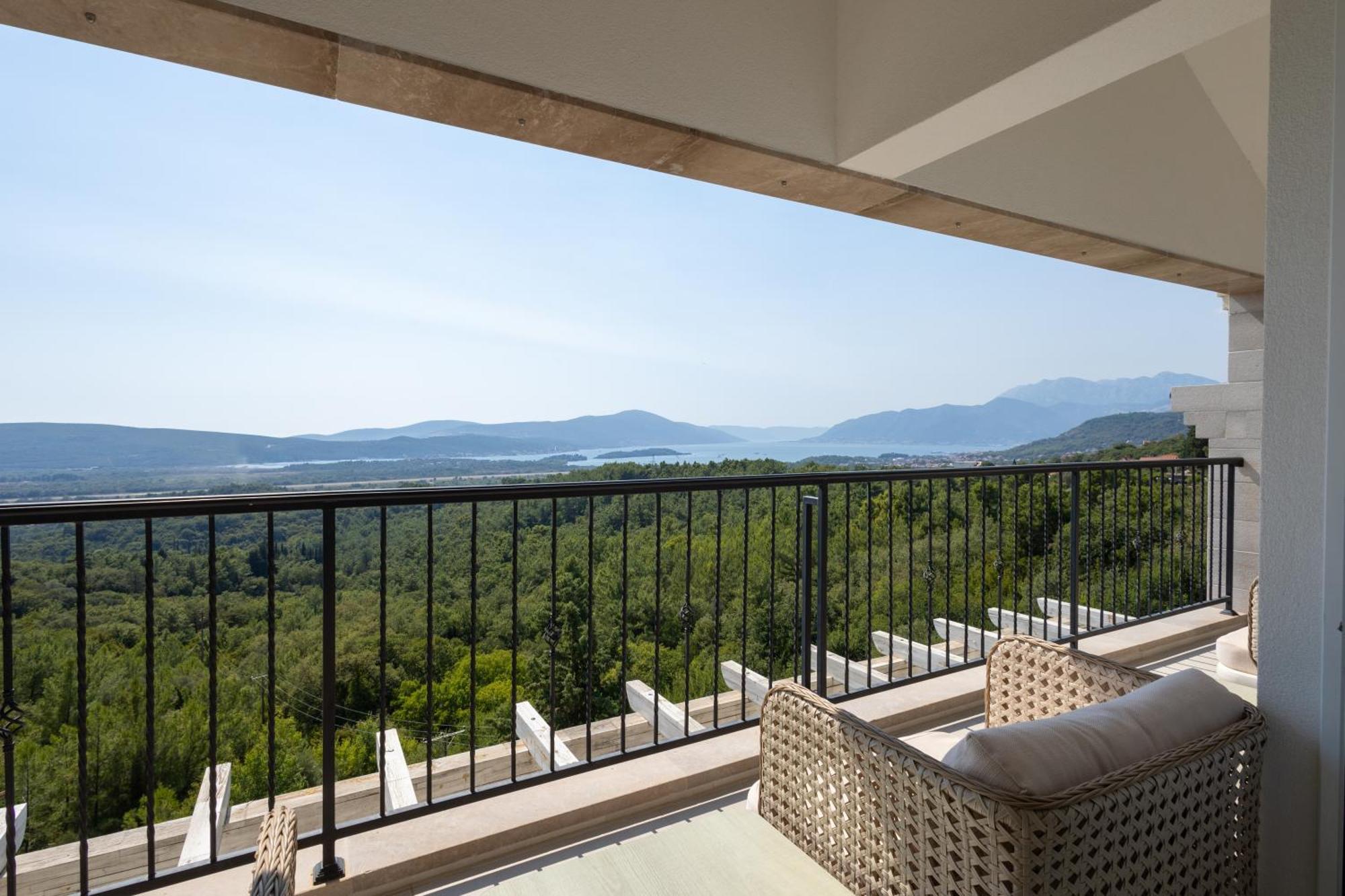 Panorama Bay Luxury Apartments Kotor Exterior foto